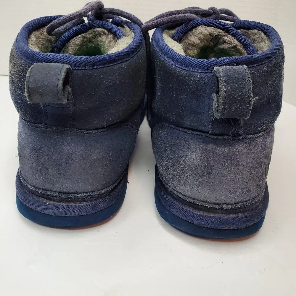 UGG Neumel Mens Navy Blue Suede Sheepskin Lined Chukka Boots Size 11 Urban Cozy